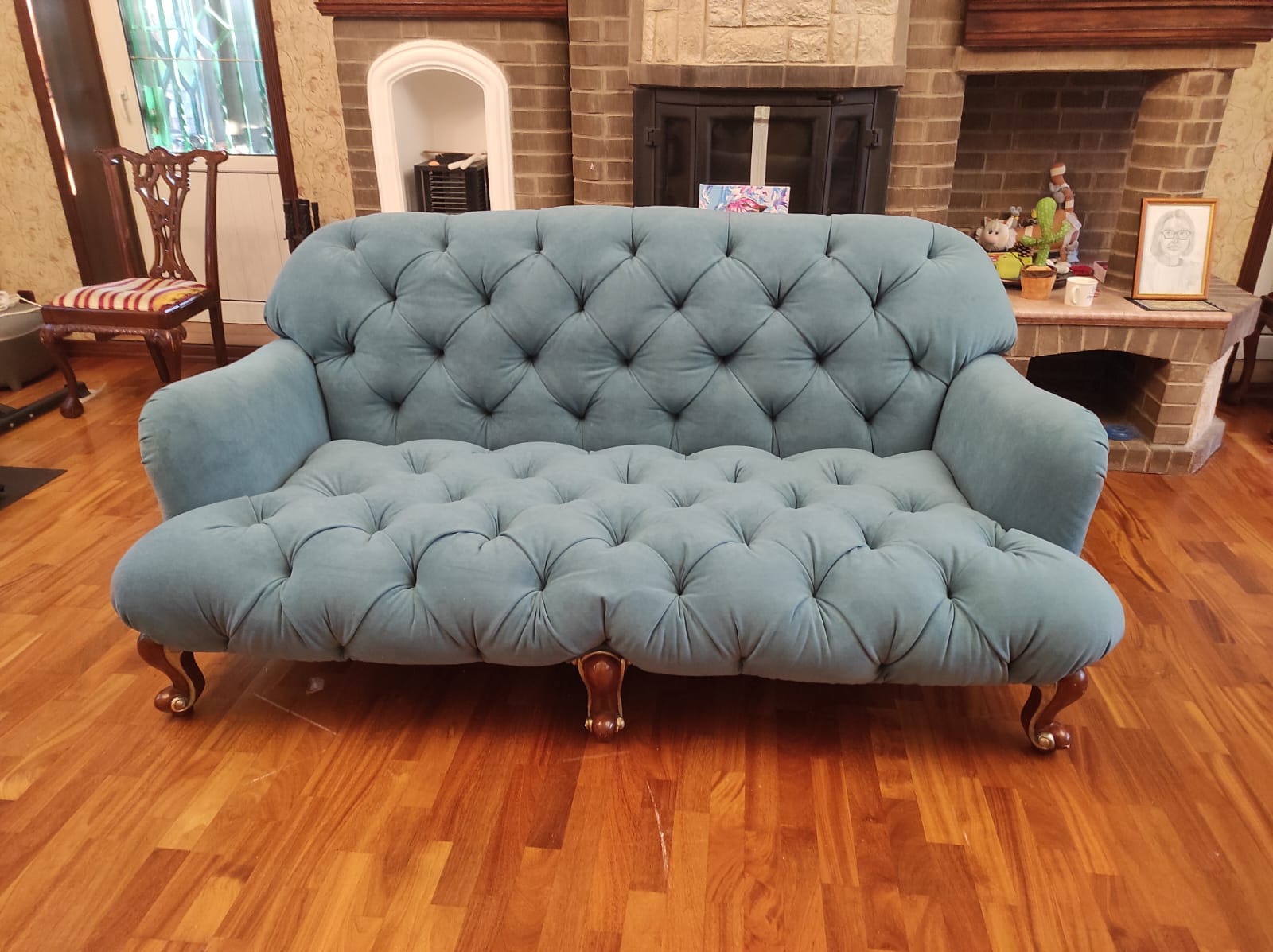 Обивка дивана. Октябрьское Поле